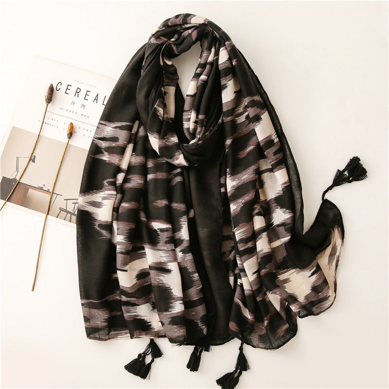 Versatile Leopard Women's Tassel Warm Sunscreen Scarf