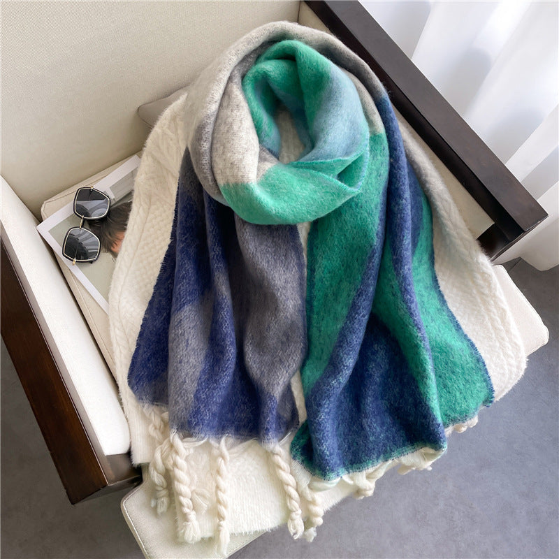 Thickened Warm Geometric Triangle Color Matching Scarf In Winter