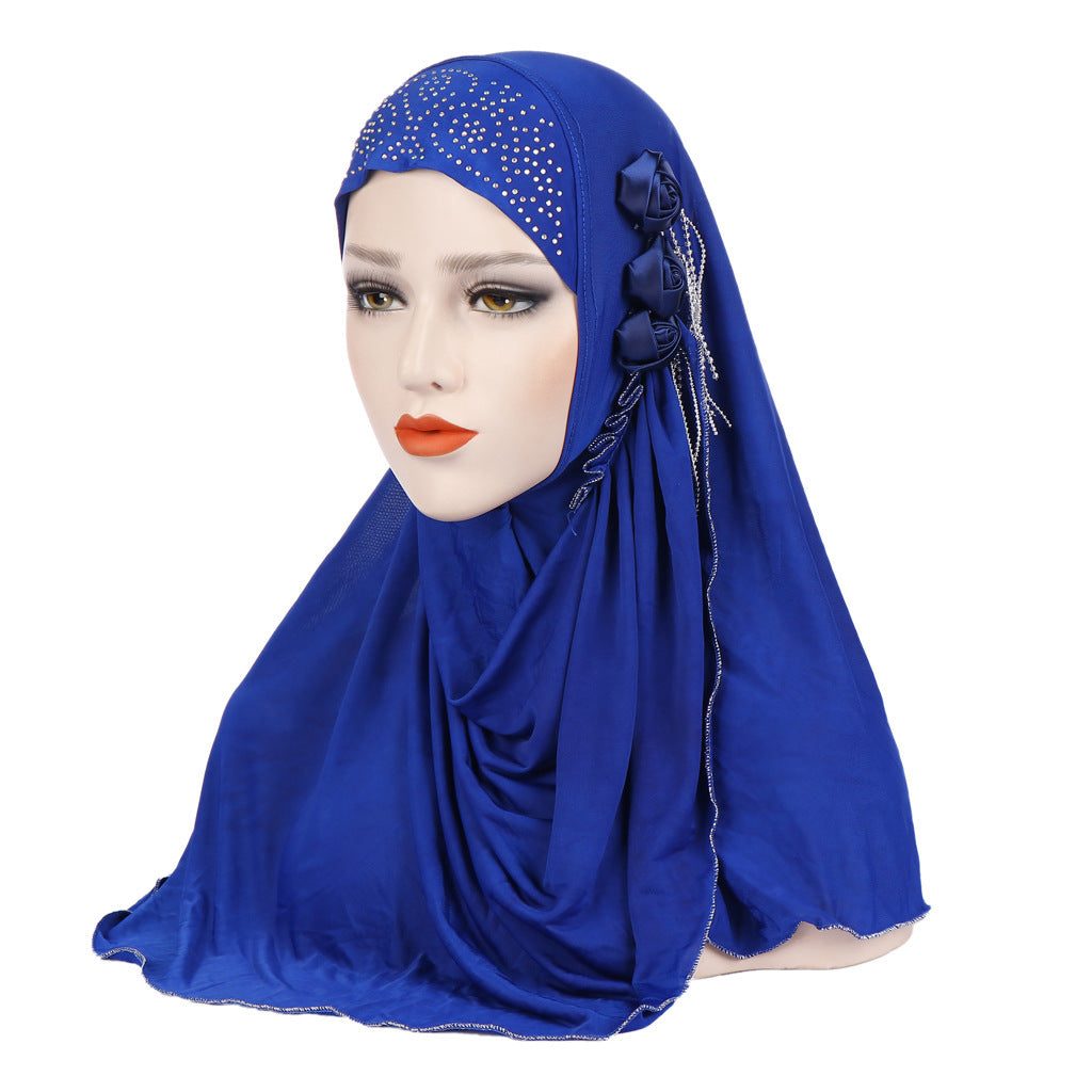 Baotou with three florets on the side of iced silk