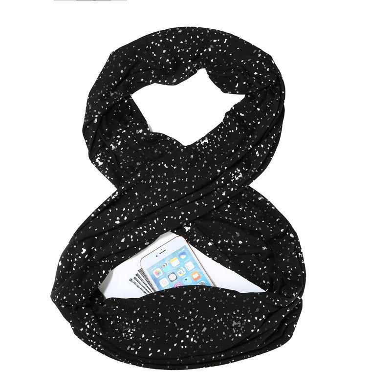 Zip pocket scarf