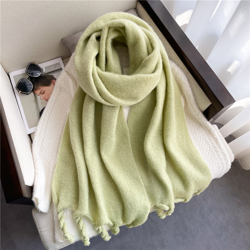 Fashionable Cashmere Scarf With Tassels
