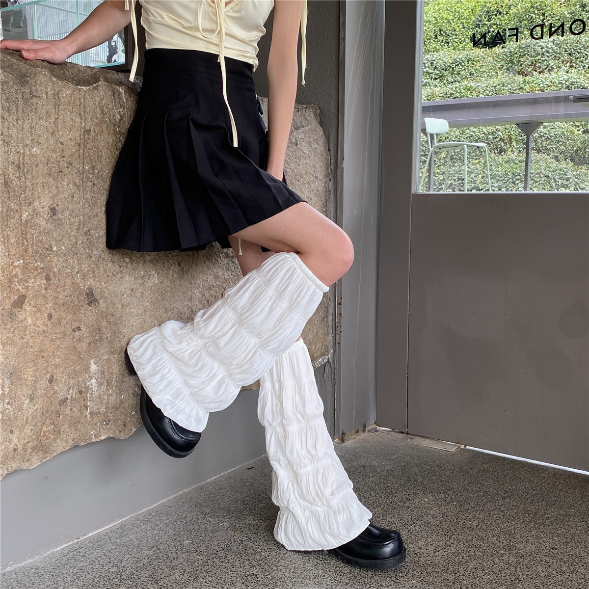 Women's Fashion Solid Color Long Tube Leg Hiding Wide Leg Foot Sock