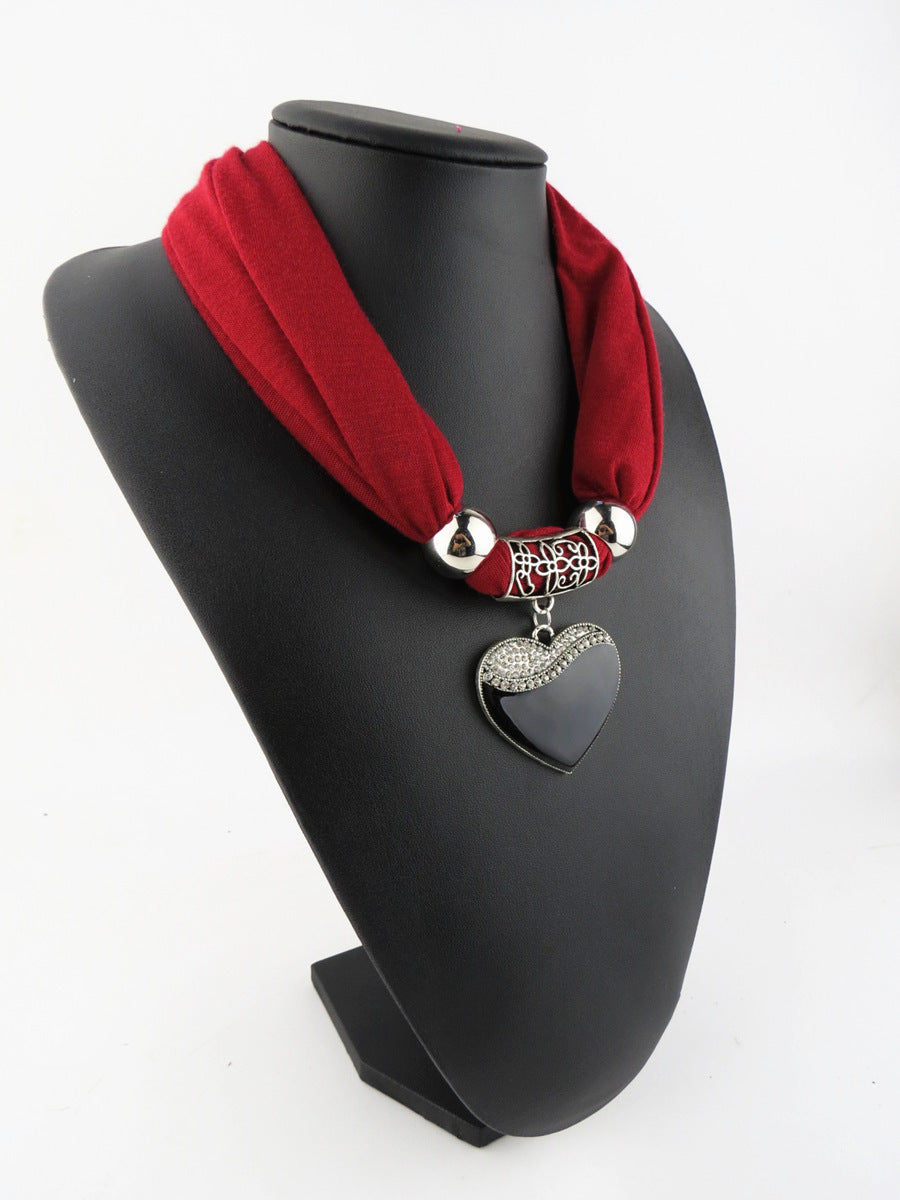 Women's Fashion Simple Heart-shaped Pendant Scarf
