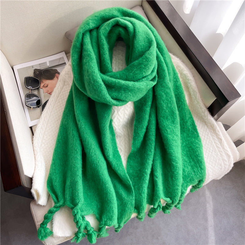 Fashionable Cashmere Scarf With Tassels