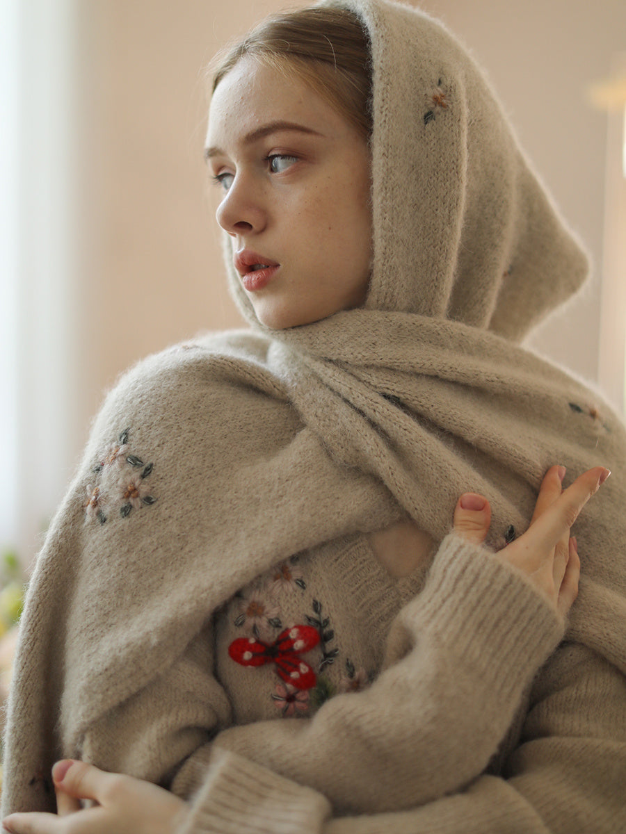 Face Art Handmade Embroidered 3D Hooked Lamb Hair Soft And Versatile French Scarf