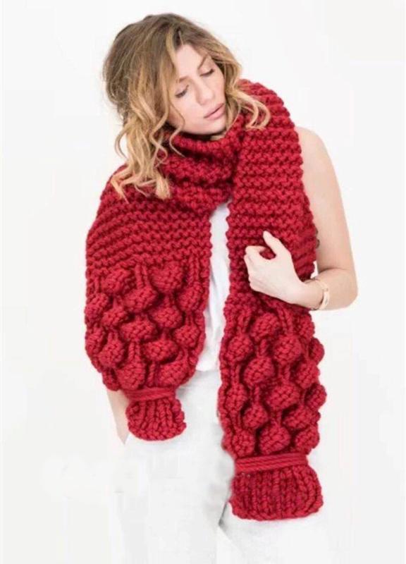 New Style Pure Hand Woven Ball Wool Scarf For Women
