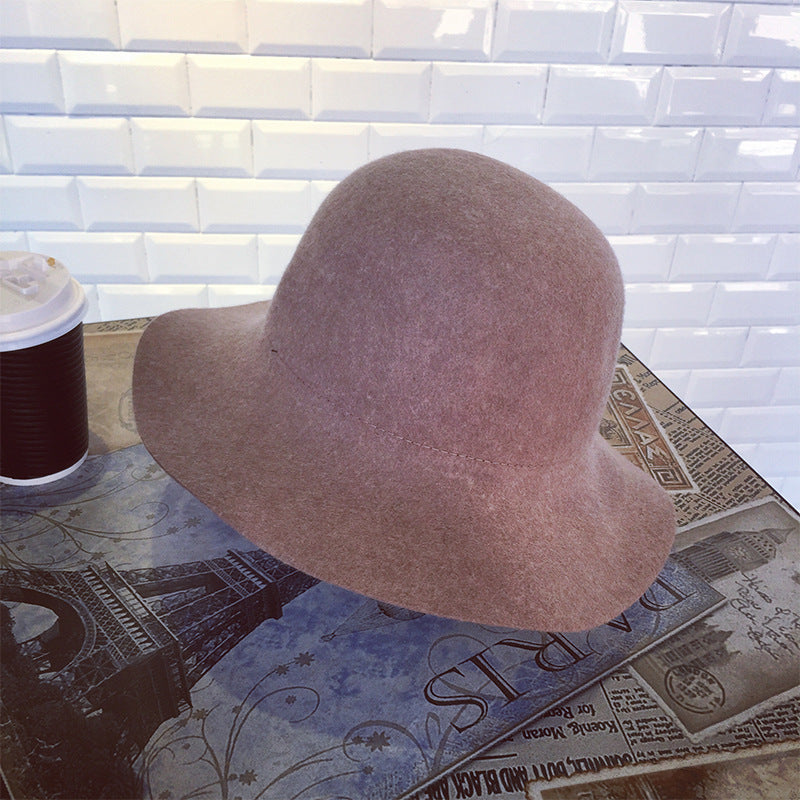Thick pure wool top hat in autumn and winter