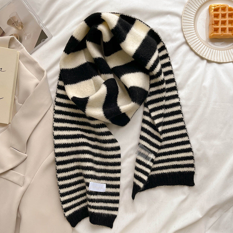 Women's Warm Knitting Wool Thickened Simple Windproof Scarf