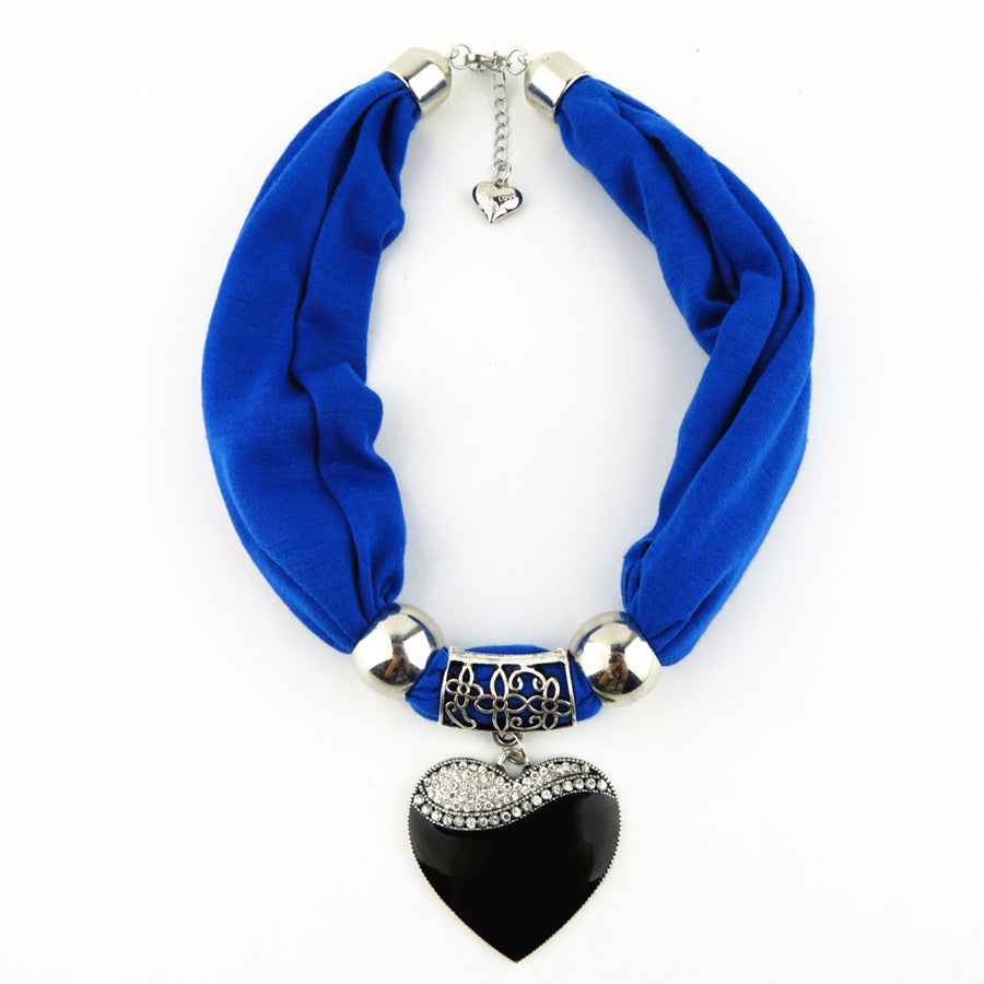 Women's Fashion Simple Heart-shaped Pendant Scarf