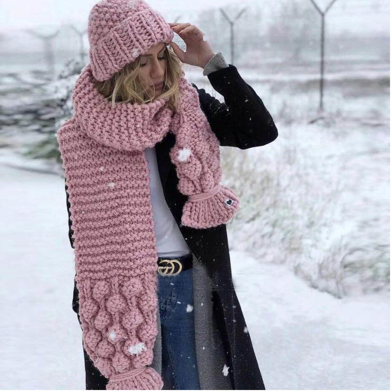 New Style Pure Hand Woven Ball Wool Scarf For Women