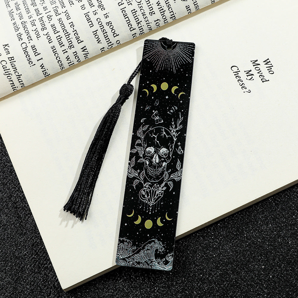 Creative Skull Pattern Acrylic Tassel Reading Decoration Bookmark