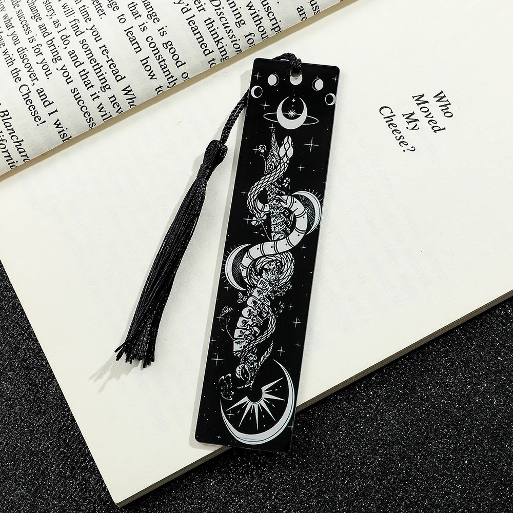 Creative Skull Pattern Acrylic Tassel Reading Decoration Bookmark
