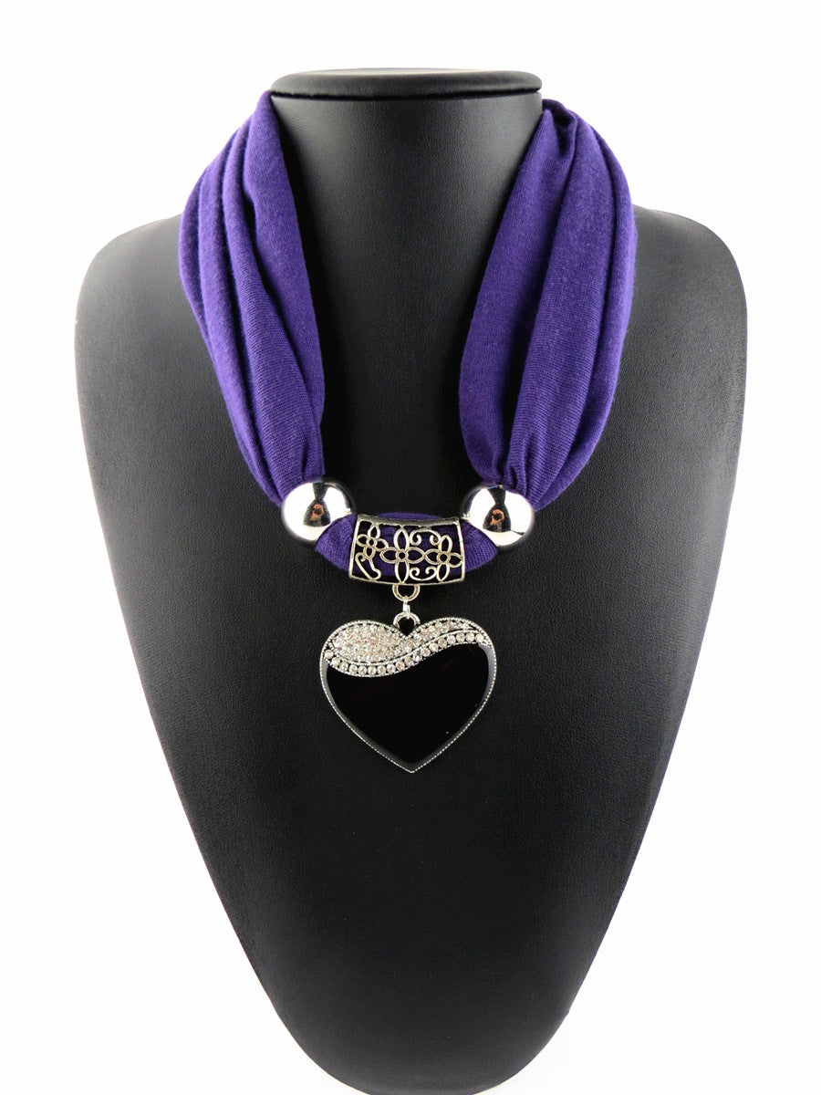 Women's Fashion Simple Heart-shaped Pendant Scarf