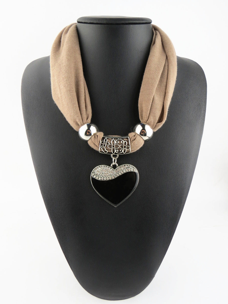 Women's Fashion Simple Heart-shaped Pendant Scarf