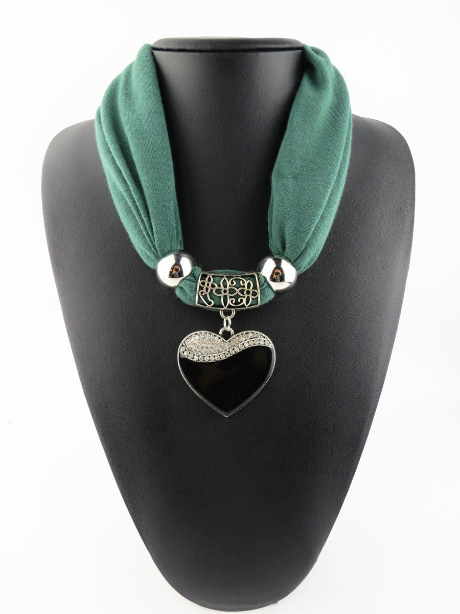 Women's Fashion Simple Heart-shaped Pendant Scarf