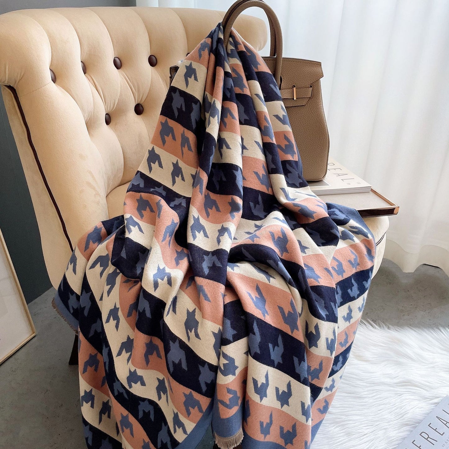 Warmth And Thickening Shawl Outside The Fashion And Fashionable High-grade Scarf