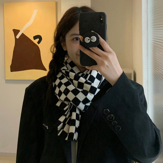 Women's Fashionable Elegant Wool Knitted Thermal Plaid Scarf